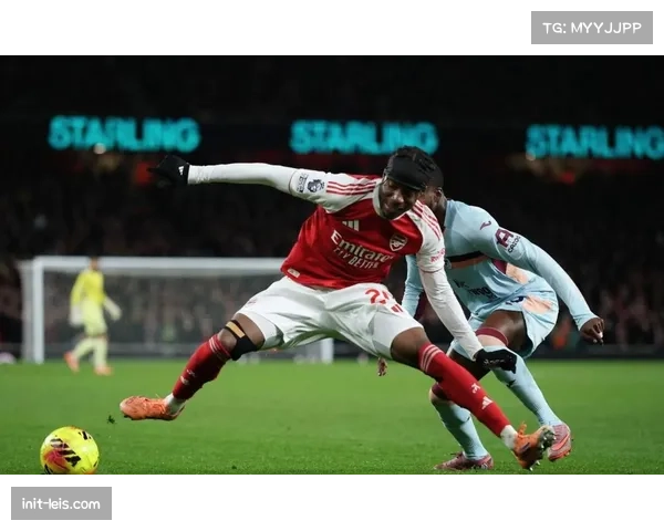 阿森纳新年8战狂丢11分，领先优势被曼城急剧蚕食